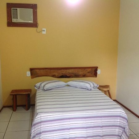 Pousada Vila Verde โอลิเวนซา ภายนอก รูปภาพ